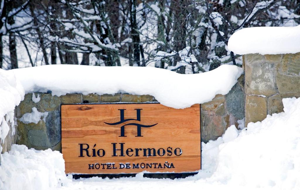 Rio Hermoso Hotel De Montana San Martín de los Andes Exteriör bild